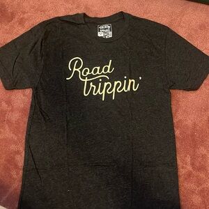 7Thirty8 Apparel Road Trippin’ t shirt. Soft, comfy material. Size small